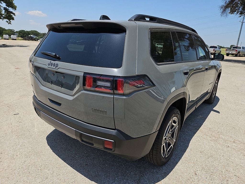 2026 Jeep Cherokee CHEROKEE LAREDO 4X4