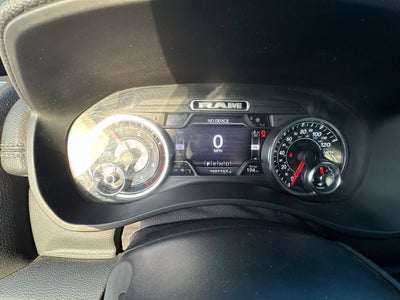 2019 RAM 3500 Laramie Crew Cab 4x4 6'4' Box