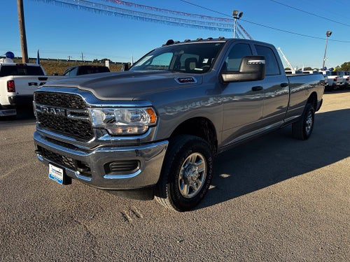 2024 RAM 3500 Tradesman Crew Cab 4x4 8' Box