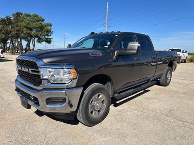 2024 RAM 3500 Tradesman Crew Cab 4x4 8' Box