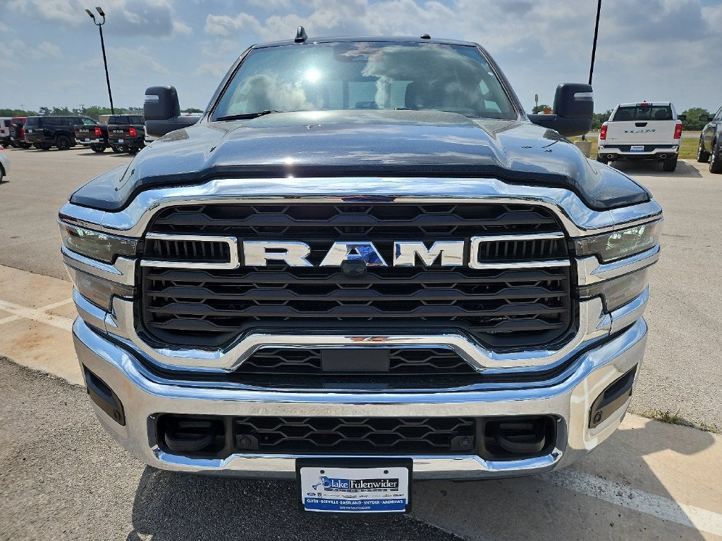 2026 RAM 2500 RAM 2500 TRADESMAN CREW CAB 4X4 6'4' BOX