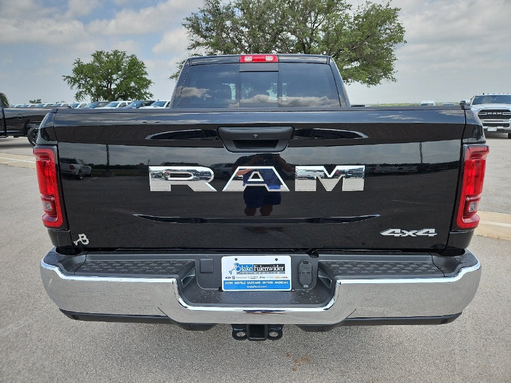 2026 RAM 2500 RAM 2500 TRADESMAN CREW CAB 4X4 6'4' BOX
