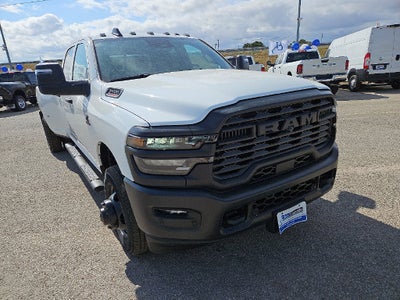 2027 RAM 3500 RAM 3500 TRADESMAN CREW CAB 4X4 8' BOX