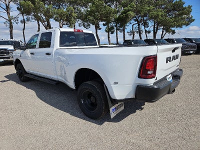 2027 RAM 3500 RAM 3500 TRADESMAN CREW CAB 4X4 8' BOX