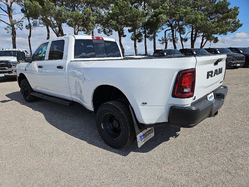 2027 RAM 3500 RAM 3500 TRADESMAN CREW CAB 4X4 8' BOX