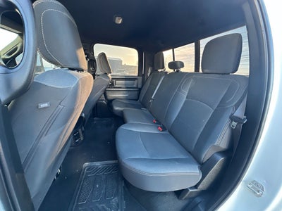 2022 RAM 3500 Tradesman Crew Cab 4x4 8' Box