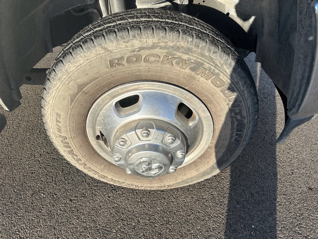 2022 RAM 3500 Tradesman Crew Cab 4x4 8' Box