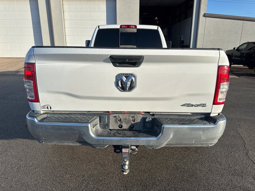 2022 RAM 3500 Tradesman Crew Cab 4x4 8' Box