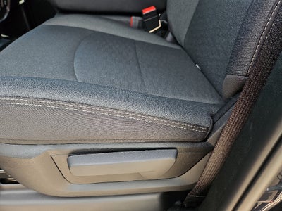 2027 RAM 3500 RAM 3500 TRADESMAN CREW CAB 4X4 8' BOX