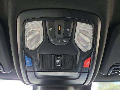 2027 RAM 3500 RAM 3500 TRADESMAN CREW CAB 4X4 8' BOX