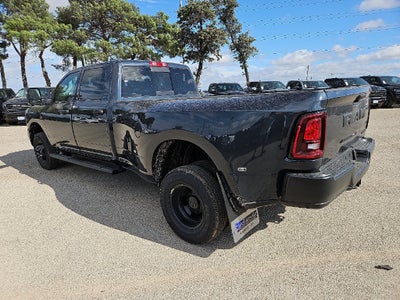 2027 RAM 3500 RAM 3500 TRADESMAN CREW CAB 4X4 8' BOX