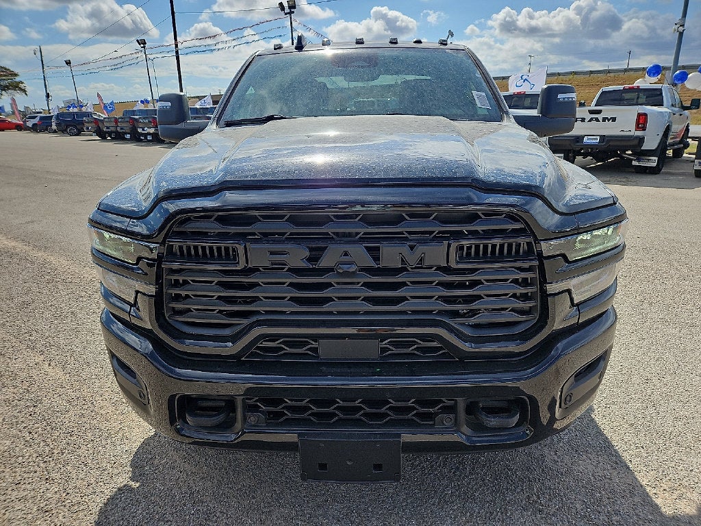 2027 RAM 3500 RAM 3500 LONE STAR CREW CAB 4X4 8' BOX