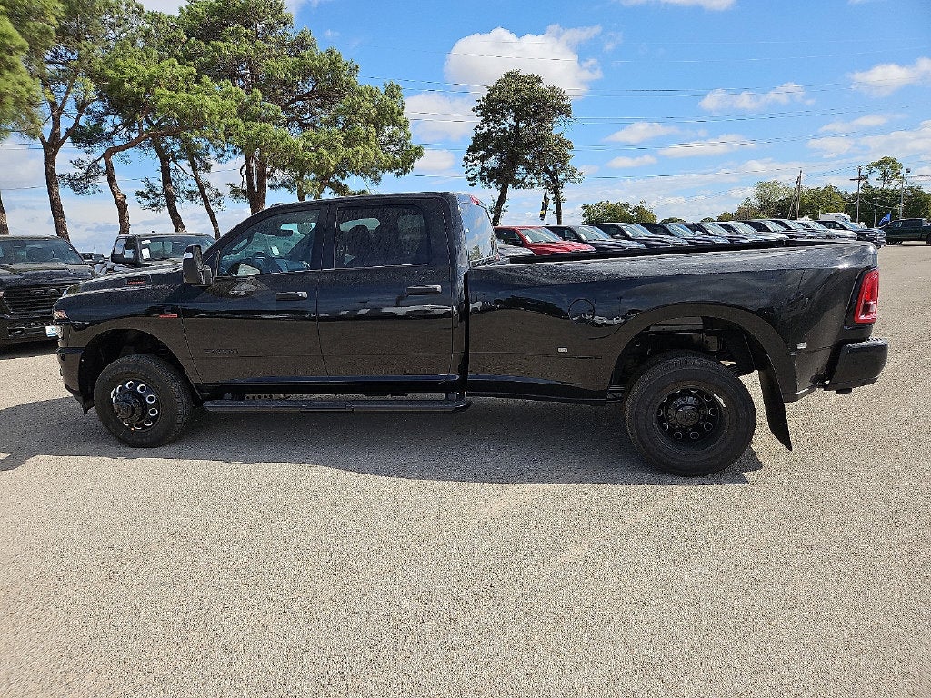 2027 RAM 3500 RAM 3500 LONE STAR CREW CAB 4X4 8' BOX