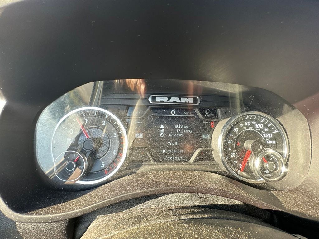 2023 RAM 3500 Laramie Crew Cab 4x4 8' Box