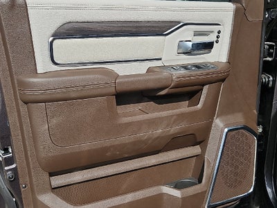 2027 RAM 3500 RAM 3500 LARAMIE CREW CAB 4X4 8' BOX