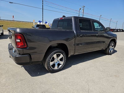 2026 RAM Ram 1500 RAM 1500 EXPRESS CREW CAB 4X2 5'7' BOX