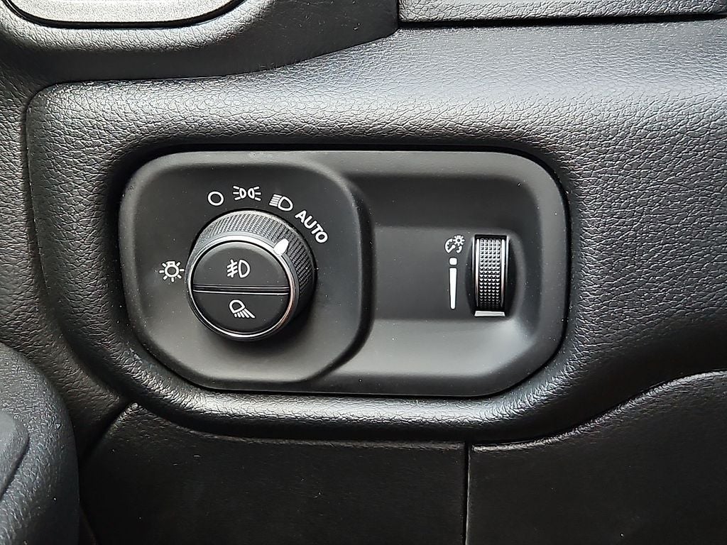 2027 RAM 2500 Black Express