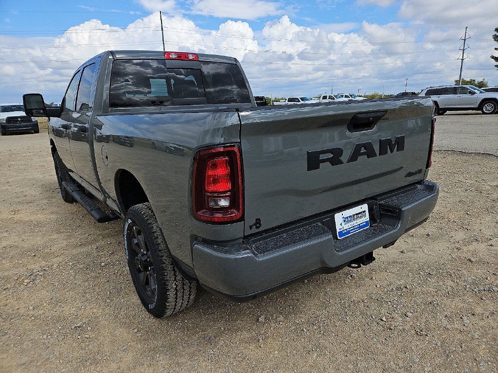 2027 RAM 2500 RAM 2500 BLACK EXPRESS CREW CAB 4X4 6'4' BOX