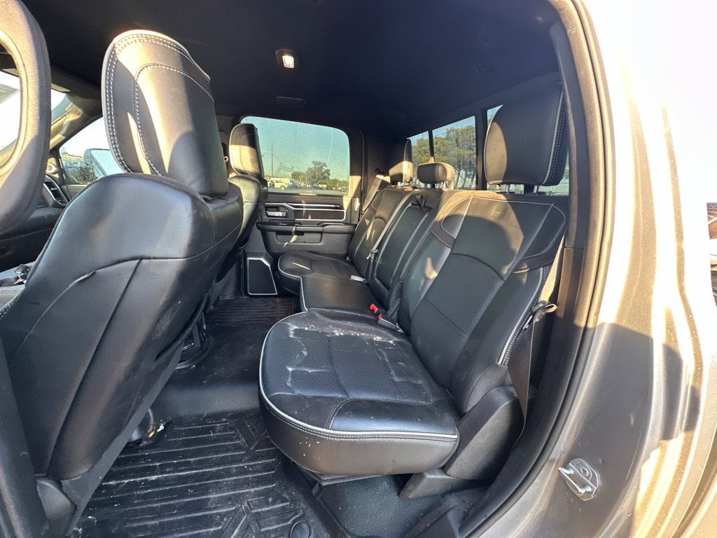2022 RAM 2500 Laramie Crew Cab 4x4 6'4' Box