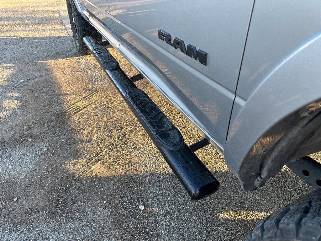 2022 RAM 2500 Laramie Crew Cab 4x4 6'4' Box