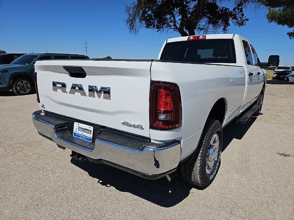 2027 RAM 2500 RAM 2500 TRADESMAN CREW CAB 4X4 8' BOX