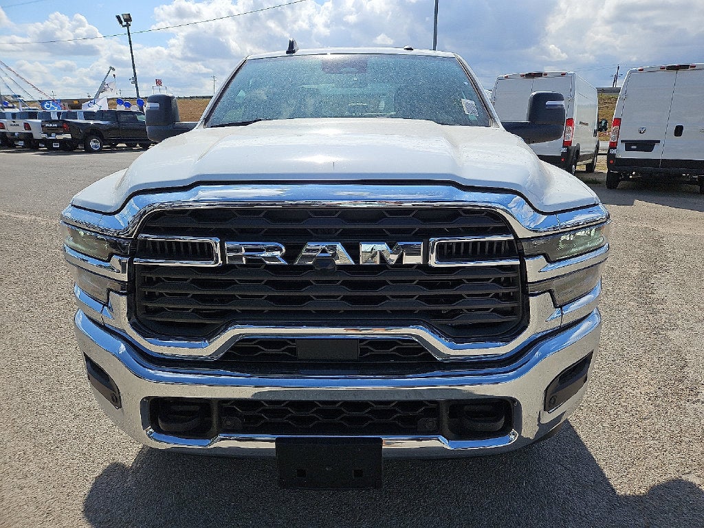 2027 RAM 2500 RAM 2500 TRADESMAN CREW CAB 4X4 8' BOX