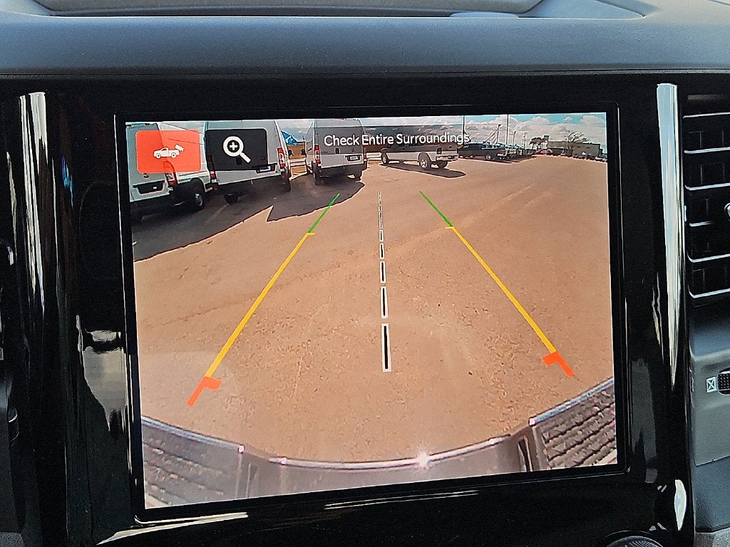 2027 RAM 2500 RAM 2500 TRADESMAN CREW CAB 4X4 8' BOX