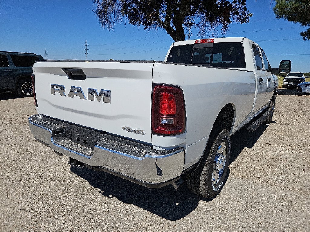 2027 RAM 2500 RAM 2500 TRADESMAN CREW CAB 4X4 8' BOX