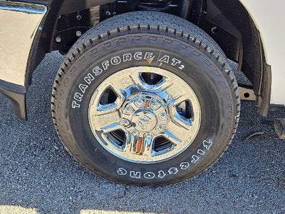 2027 RAM 2500 RAM 2500 TRADESMAN CREW CAB 4X4 8' BOX