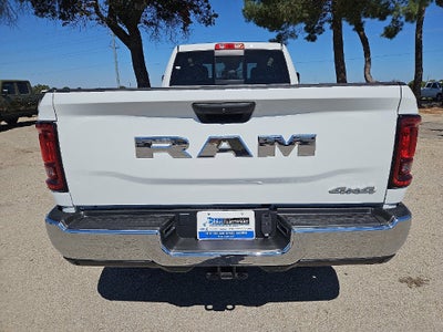 2027 RAM 2500 RAM 2500 TRADESMAN CREW CAB 4X4 8' BOX