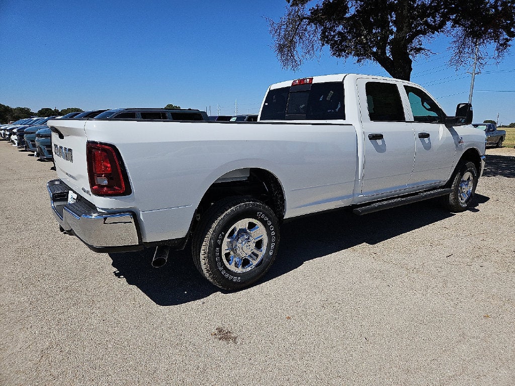 2027 RAM 2500 RAM 2500 TRADESMAN CREW CAB 4X4 8' BOX