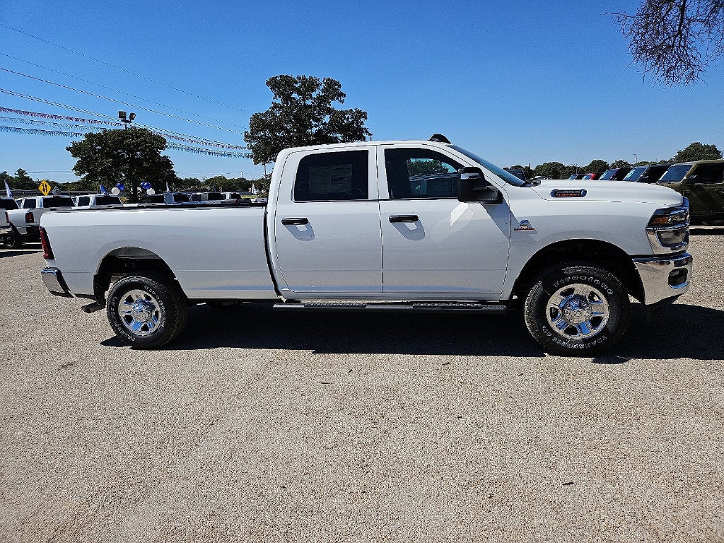2027 RAM 2500 RAM 2500 TRADESMAN CREW CAB 4X4 8' BOX