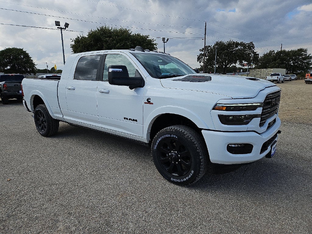 2027 RAM 2500 RAM 2500 LARAMIE MEGA CAB 4X4 6'4' BOX