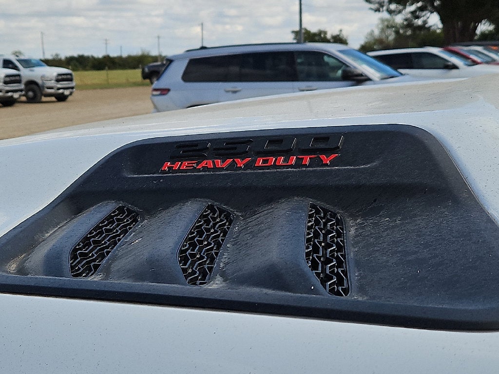 2027 RAM 2500 RAM 2500 LARAMIE MEGA CAB 4X4 6'4' BOX