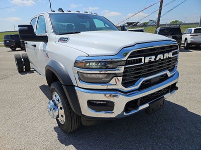 2026 RAM Ram 5500 Chassis Cab RAM 5500 TRADESMAN CHASSIS CREW CAB 4X4 84' CA