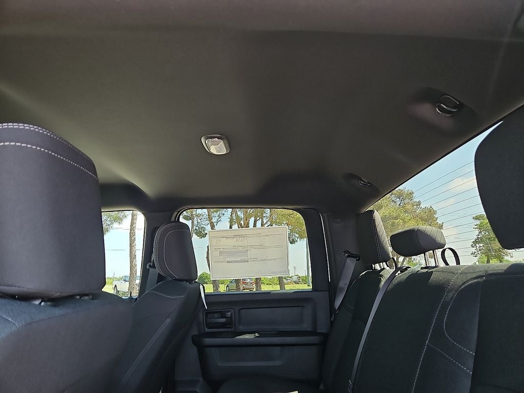 2026 RAM Ram 5500 Chassis Cab RAM 5500 TRADESMAN CHASSIS CREW CAB 4X4 84' CA