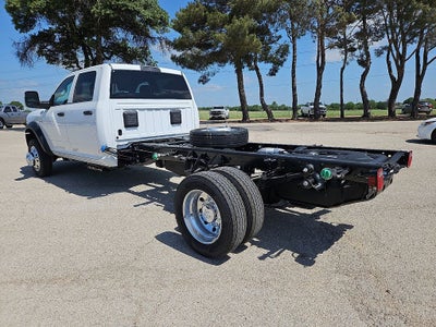 2026 RAM Ram 5500 Chassis Cab RAM 5500 TRADESMAN CHASSIS CREW CAB 4X4 84' CA