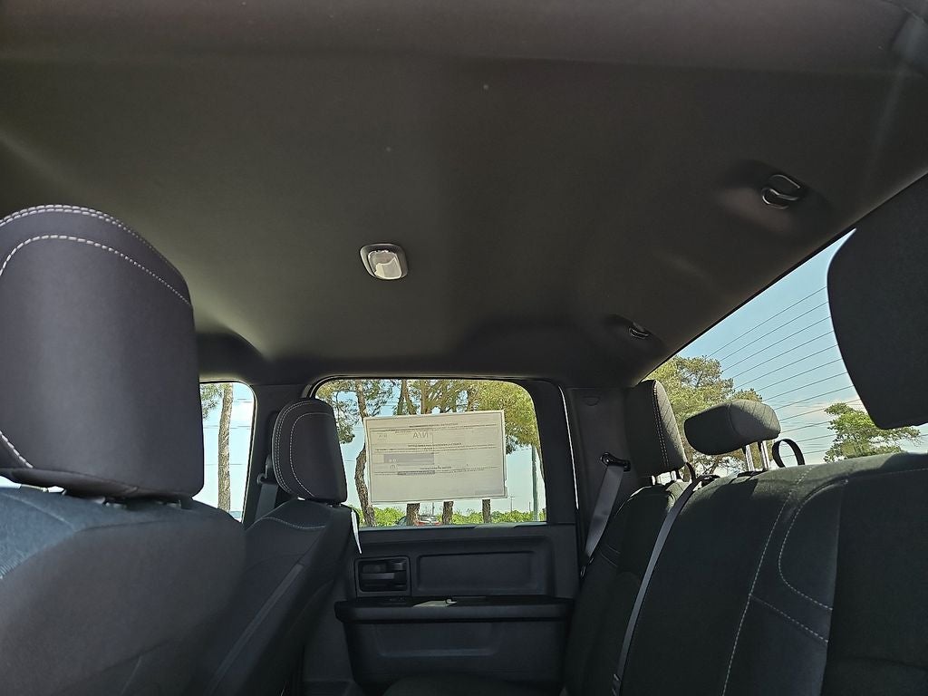2026 RAM Ram 5500 Chassis Cab RAM 5500 TRADESMAN CHASSIS CREW CAB 4X4 84' CA