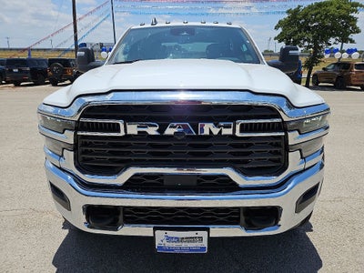 2026 RAM Ram 5500 Chassis Cab RAM 5500 TRADESMAN CHASSIS CREW CAB 4X4 84' CA