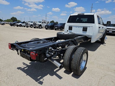 2026 RAM Ram 5500 Chassis Cab RAM 5500 TRADESMAN CHASSIS CREW CAB 4X4 84' CA