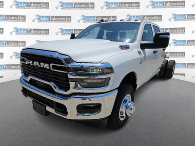 2026 RAM Ram 3500 Chassis Cab RAM 3500 TRADESMAN CREW CAB CHASSIS 4X4 60' CA