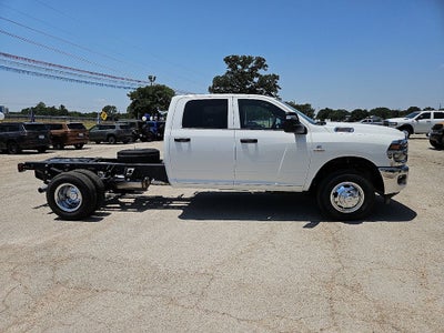 2026 RAM Ram 3500 Chassis Cab RAM 3500 TRADESMAN CREW CAB CHASSIS 4X4 60' CA