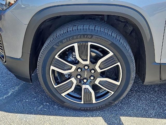 2021 GMC Acadia SLT