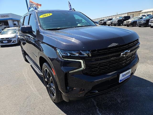 2023 Chevrolet Suburban RST