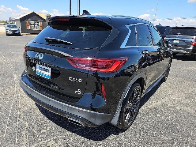 2022 INFINITI QX50 LUXE