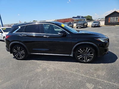 2022 INFINITI QX50 LUXE