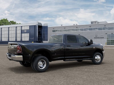 2027 RAM 3500 RAM 3500 TRADESMAN CREW CAB 4X4 8' BOX