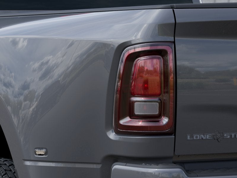 2027 RAM 3500 RAM 3500 LONE STAR CREW CAB 4X4 8' BOX