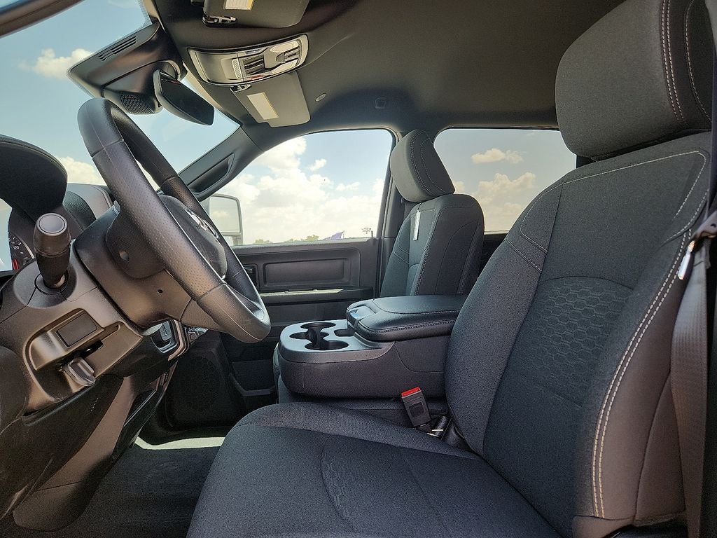 2027 RAM 2500 Tradesman
